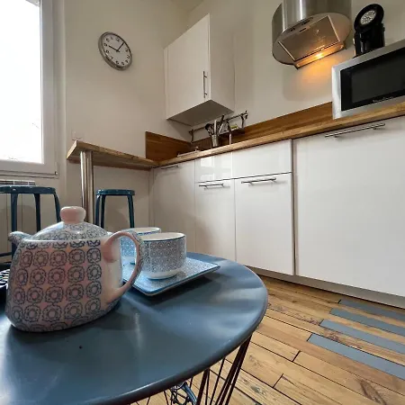 St Jacques Apartment *
