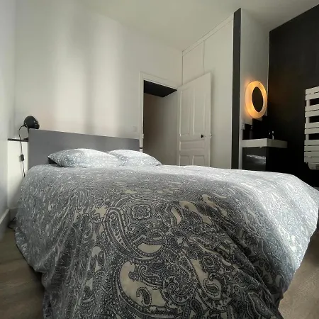 St Jacques Apartment *