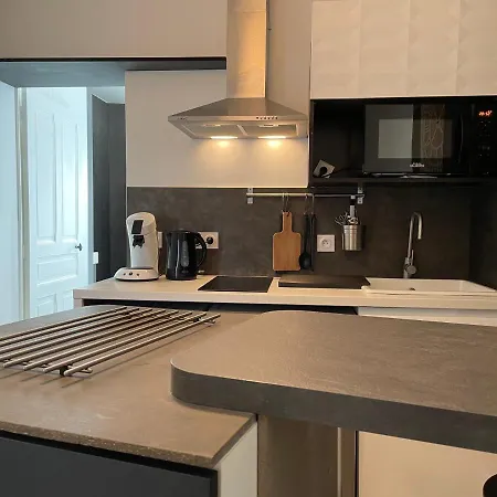 St Jacques Appartement *